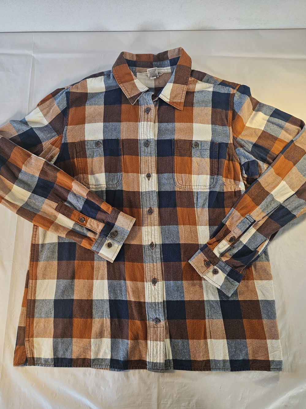 Duluth Trading Co Free Swingin Flannel Shirt Large Rust Navy Blue Plaid Cotton